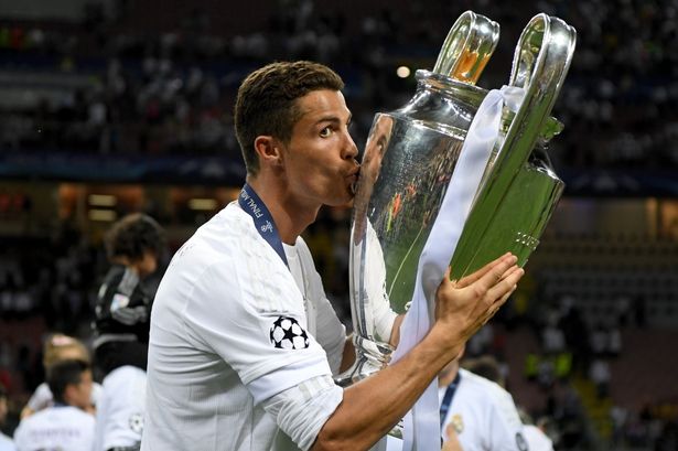 Ronaldo Pemain Terbaik FIFA 2018