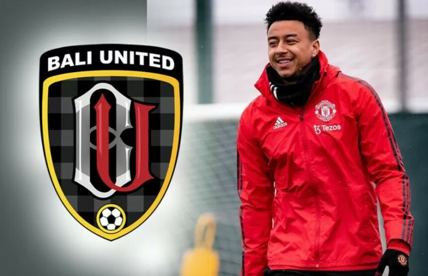 Jesse Lingard Cicipi Markas Latihan Bali United