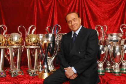Mantan Presiden Ac Milan, Silvio Berlusconi Meninggal Dunia